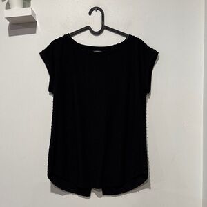 🎉 Wilfred Black Swiss Dot Short Sleeve Top